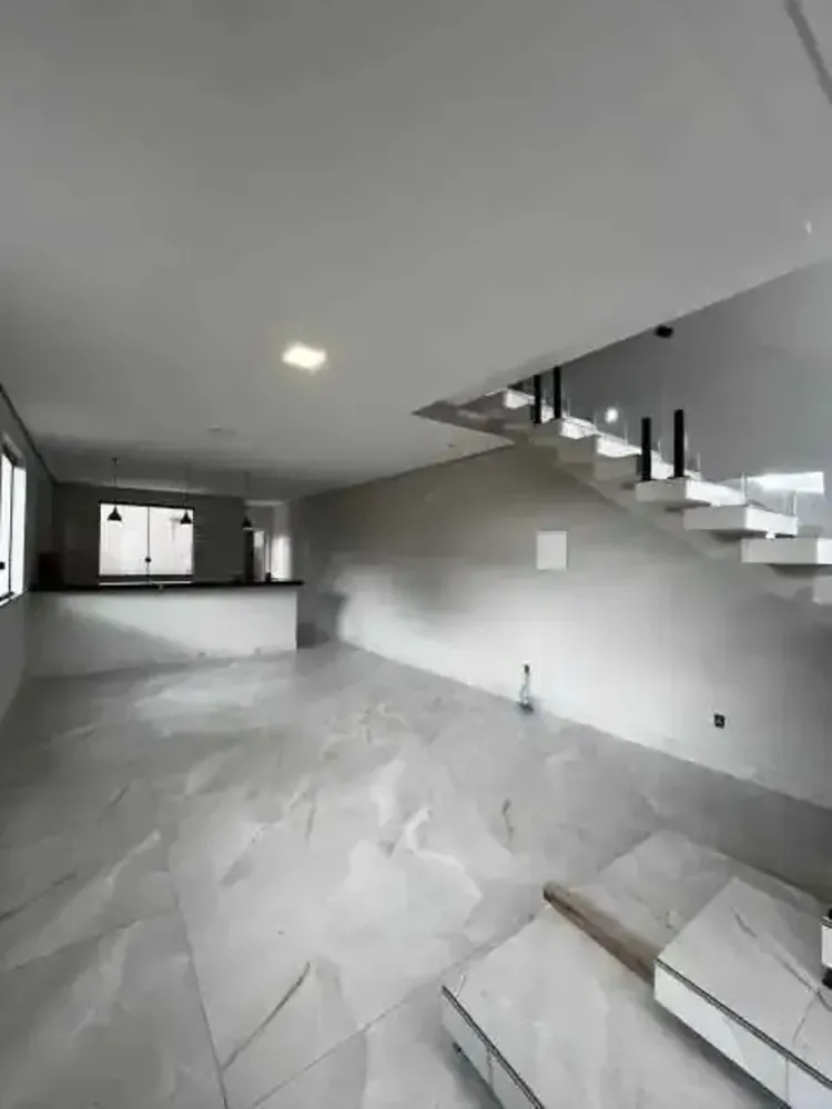 Casa, 3 quartos, 122 m² - Foto 2