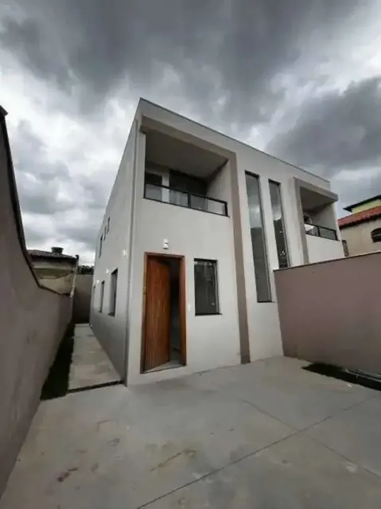 Casa, 3 quartos, 122 m² - Foto 1