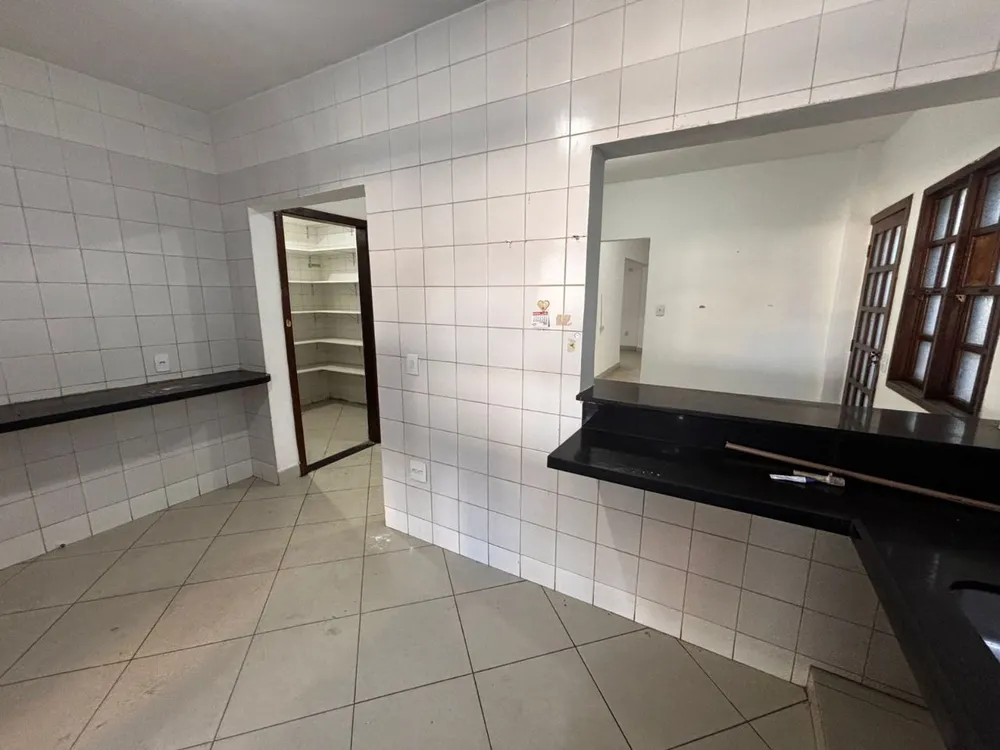 Casa, 5 quartos, 374 m² - Foto 3