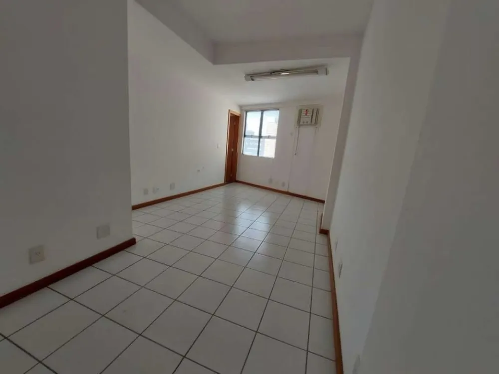 Sala-Conjunto, 105 m² - Foto 1