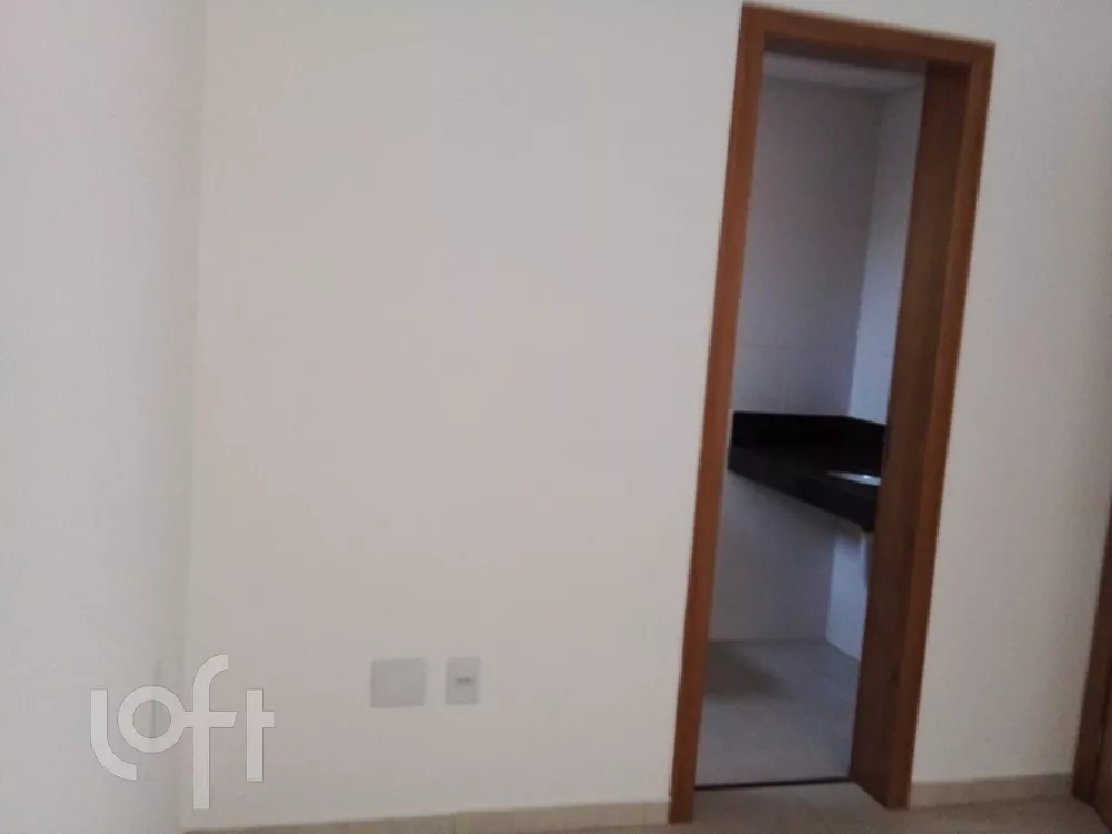 Apartamento à venda com 3 quartos, 86m² - Foto 7