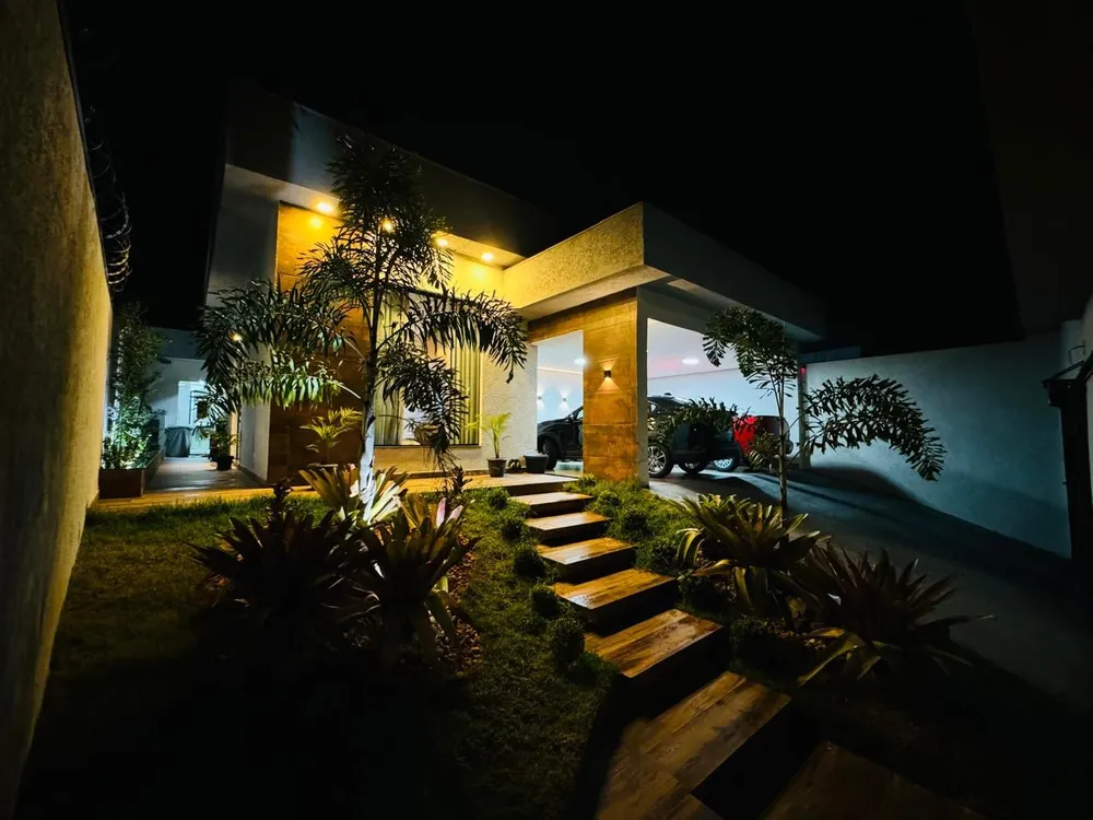 Casa, 3 quartos, 270 m² - Foto 1