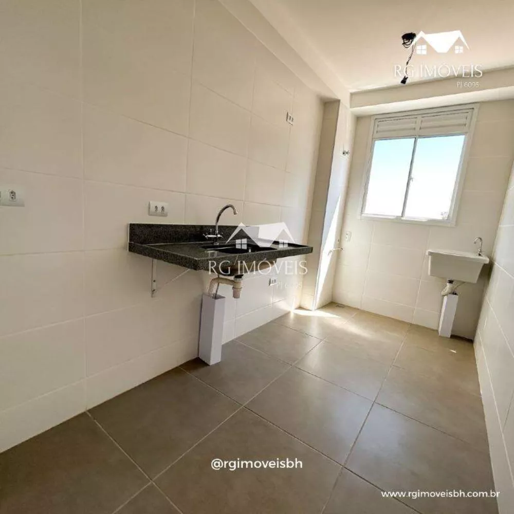 Apartamento à venda com 3 quartos, 65m² - Foto 2