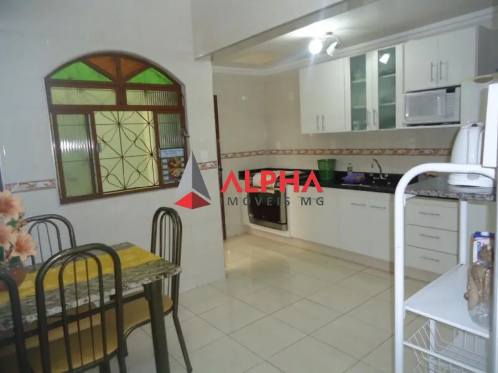 Casa, 3 quartos, 360 m² - Foto 1