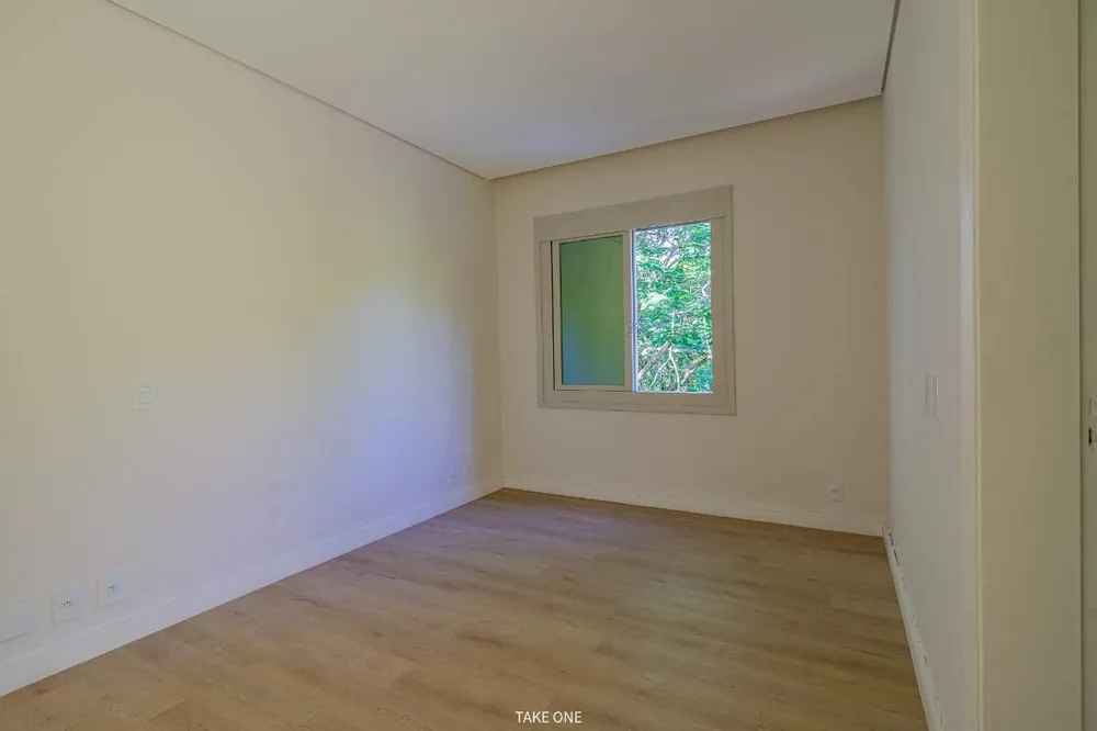 Casa, 6 quartos, 2660 m² - Foto 3