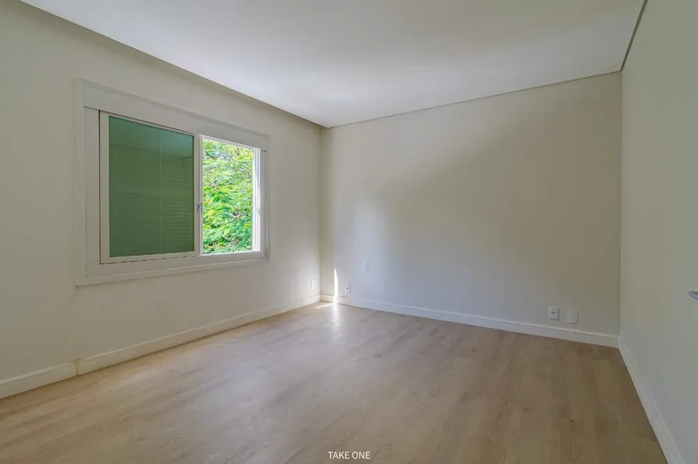 Casa, 6 quartos, 2660 m² - Foto 7