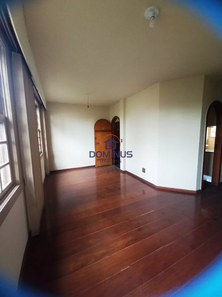 Apartamento para alugar com 3 quartos, 160m² - Foto 1