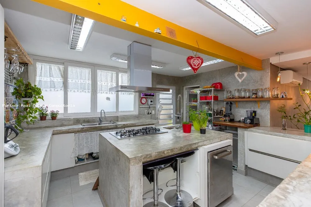 Casa, 3 quartos, 226 m² - Foto 14
