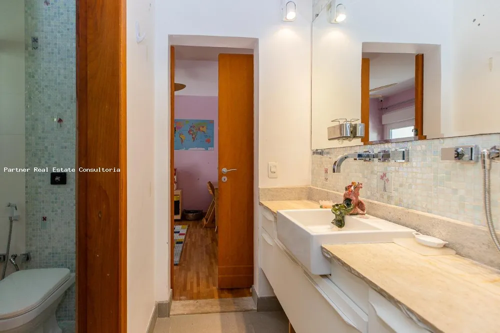Casa, 3 quartos, 226 m² - Foto 15