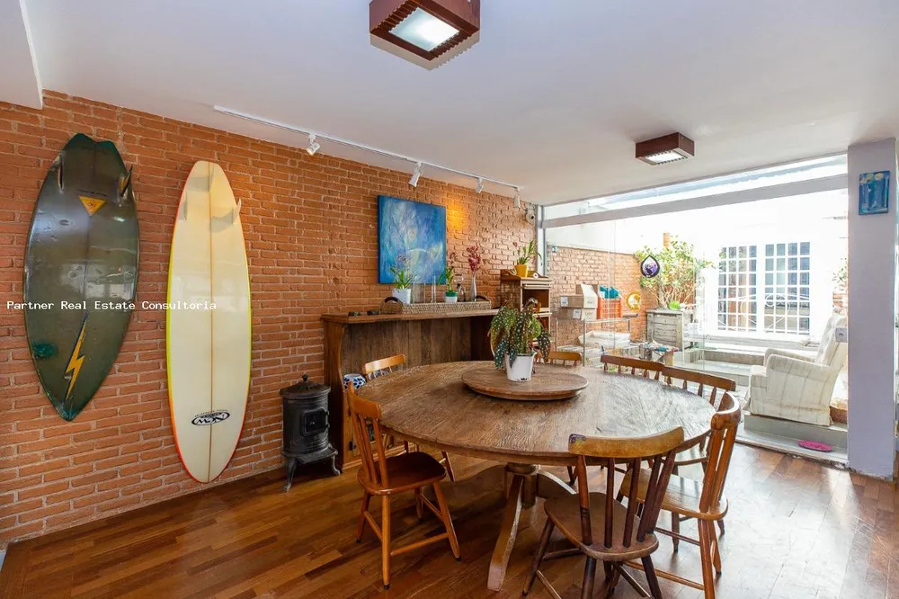 Casa, 3 quartos, 226 m² - Foto 4