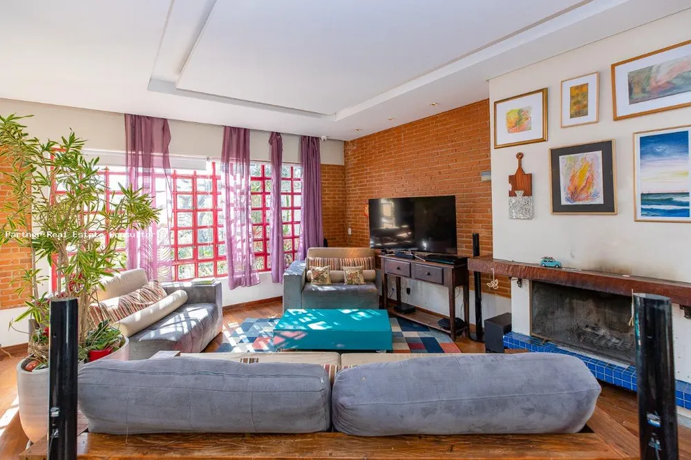 Casa, 3 quartos, 226 m² - Foto 2