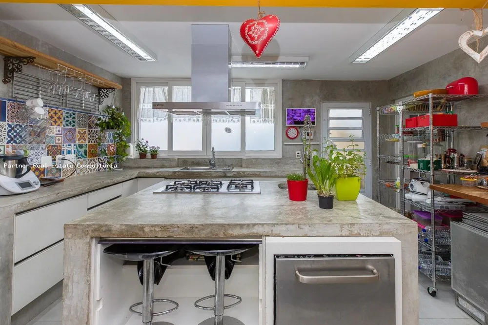 Casa, 3 quartos, 226 m² - Foto 13