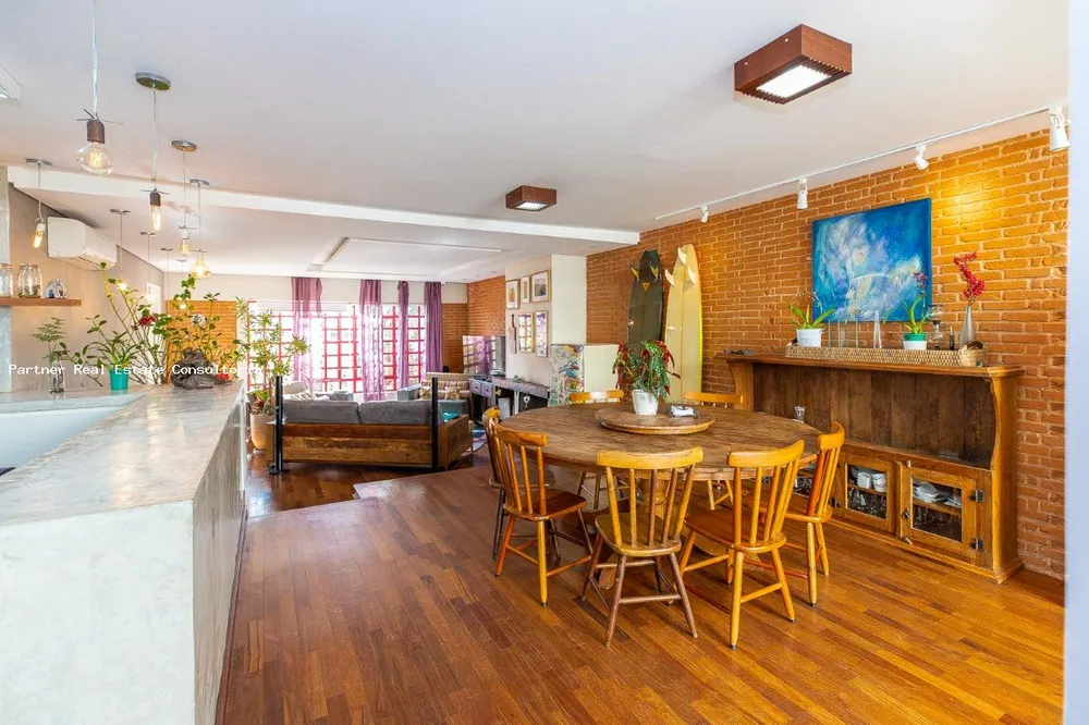 Casa, 3 quartos, 226 m² - Foto 5