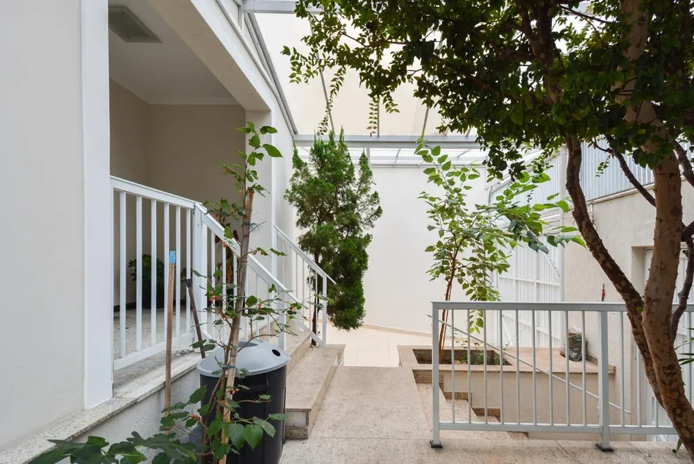 Casa, 3 quartos, 200 m² - Foto 1