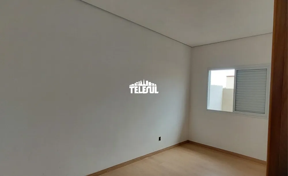 Casa, 3 quartos, 220 m² - Foto 2