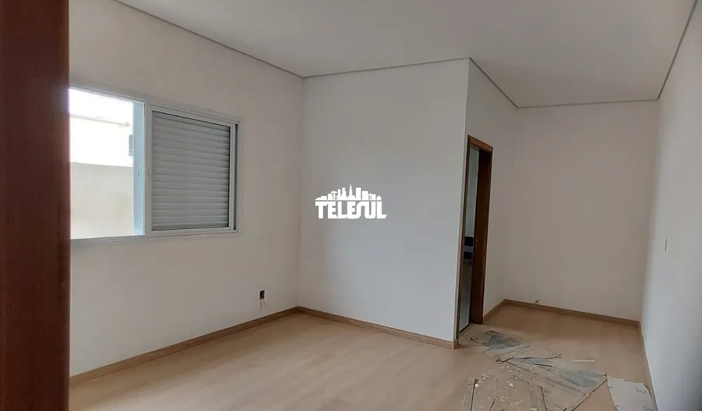 Casa, 3 quartos, 220 m² - Foto 4