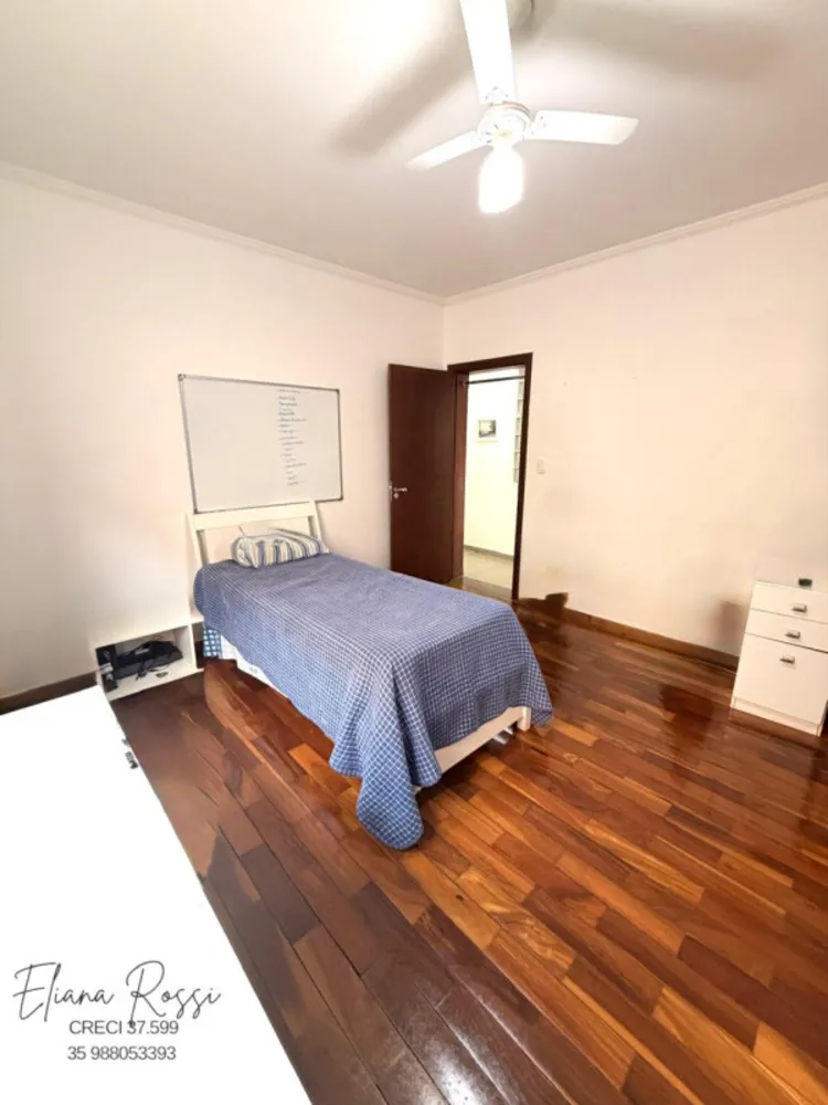 Casa, 3 quartos, 240 m² - Foto 11
