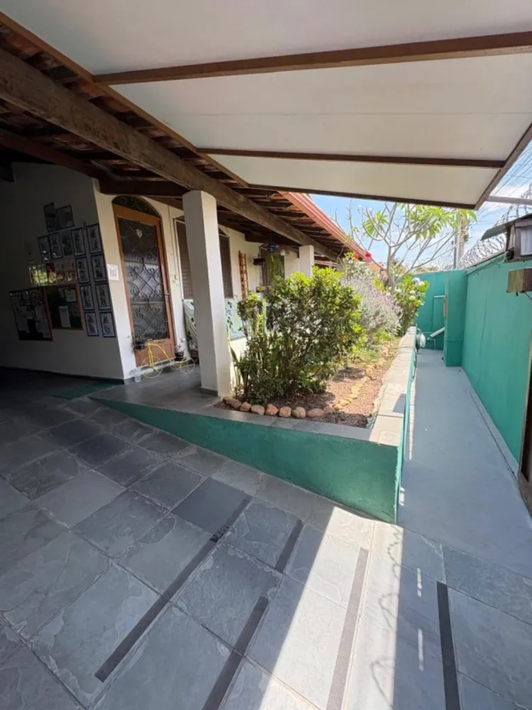 Casa, 3 quartos, 240 m² - Foto 1