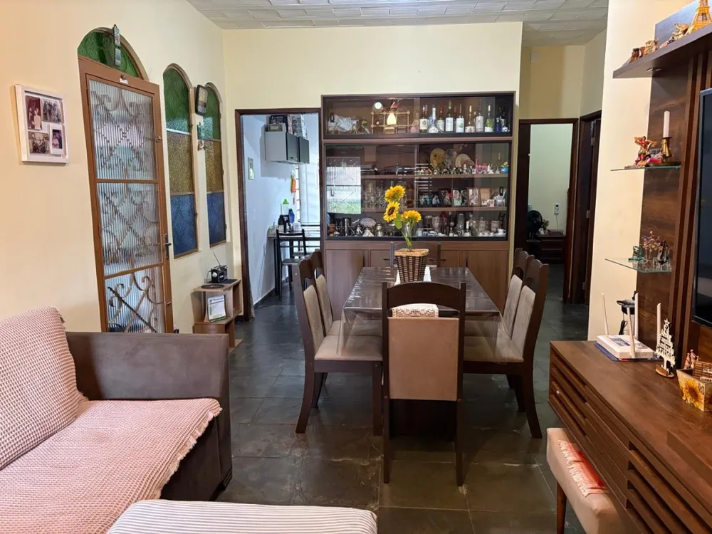 Casa, 3 quartos, 240 m² - Foto 2