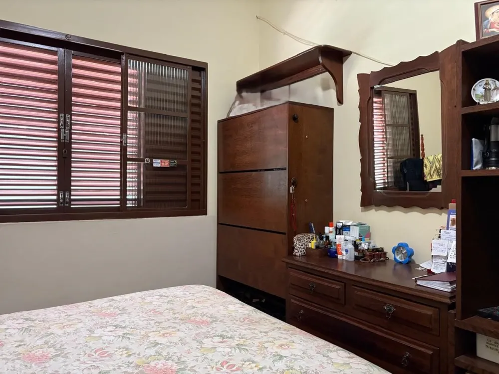 Casa, 3 quartos, 240 m² - Foto 9