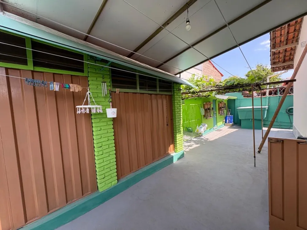 Casa, 3 quartos, 240 m² - Foto 6