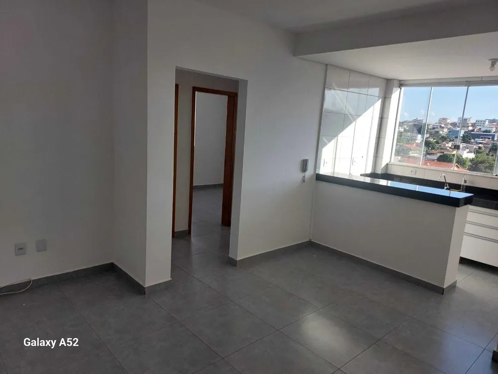 Apartamento, 2 quartos, 60 m² - Foto 1