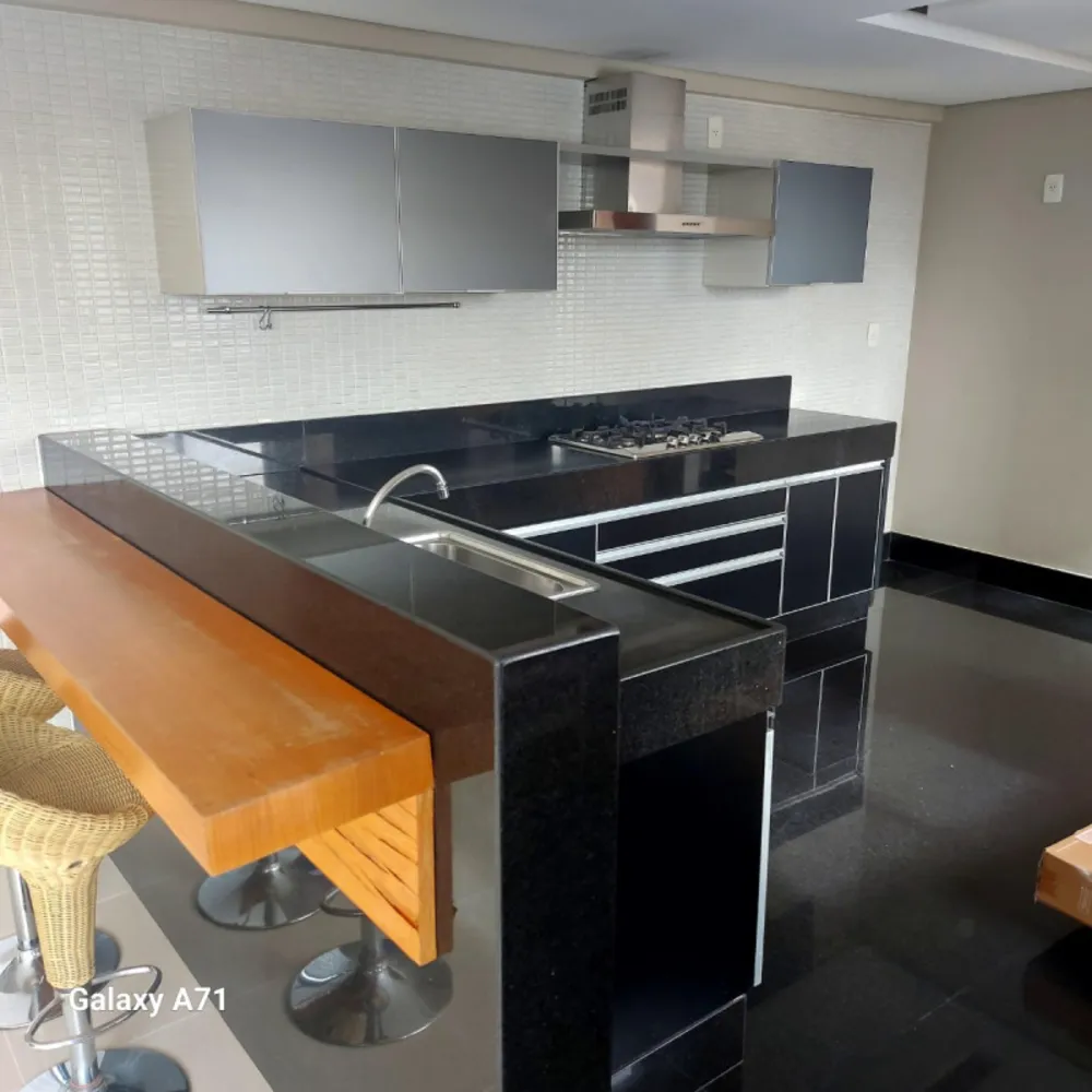 Apartamento, 4 quartos, 140 m² - Foto 1