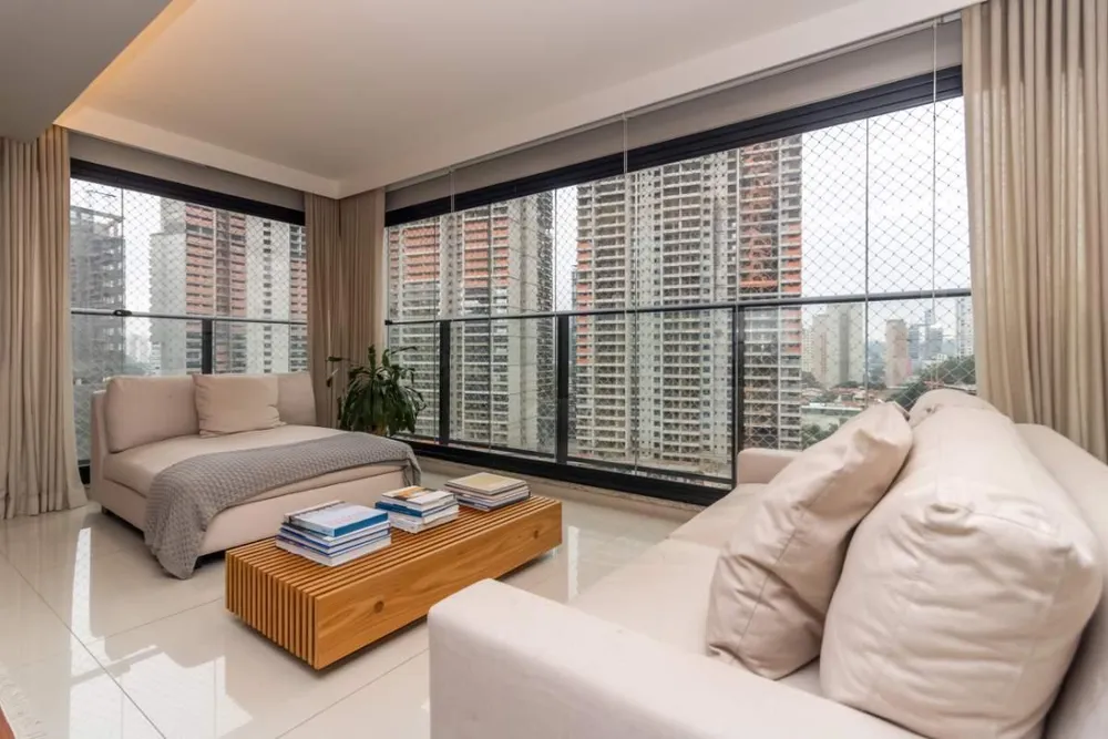 Apartamento, 3 quartos, 145 m² - Foto 2