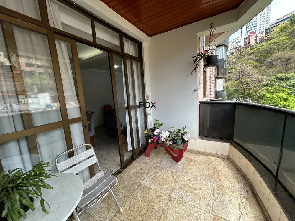 Apartamento, 4 quartos, 140 m² - Foto 1