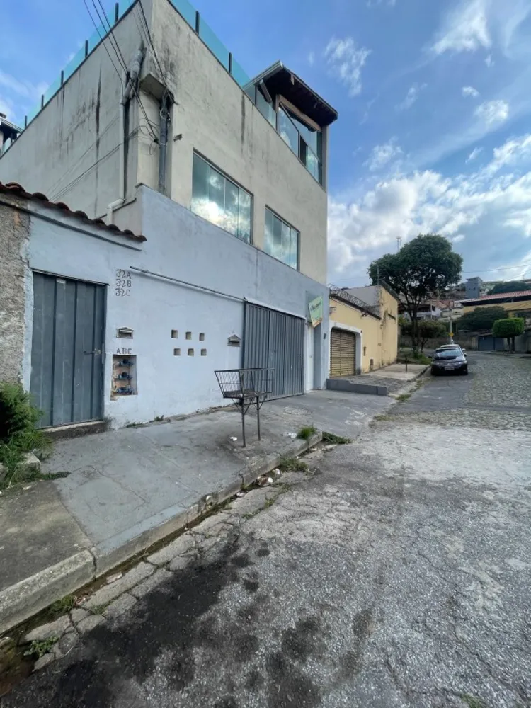 Casa, 3 quartos, 360 m² - Foto 1