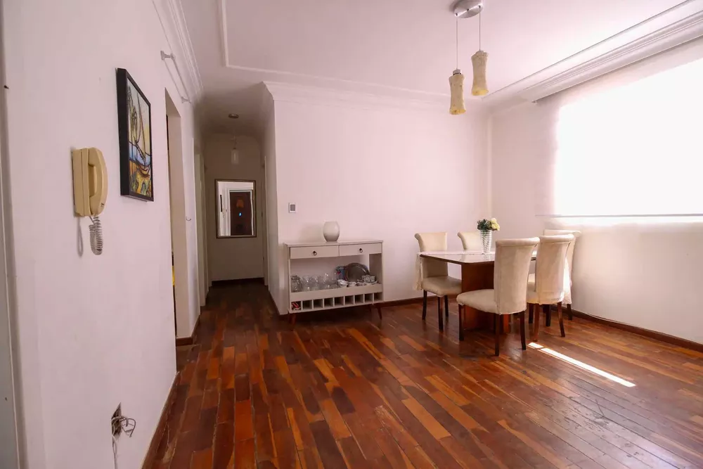 Apartamento à venda com 2 quartos, 65m² - Foto 1