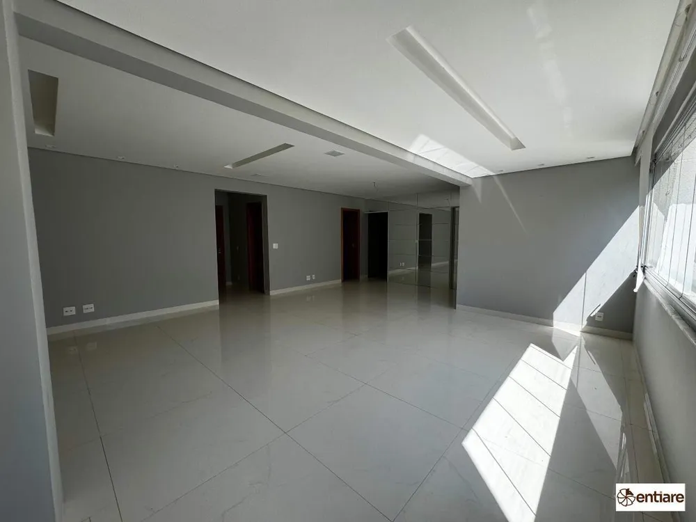 Apartamento, 3 quartos, 126 m² - Foto 2