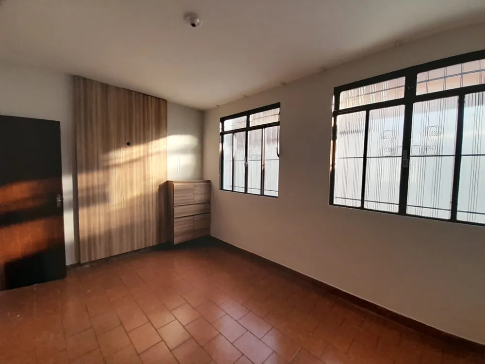Casa, 3 quartos, 134 m² - Foto 1