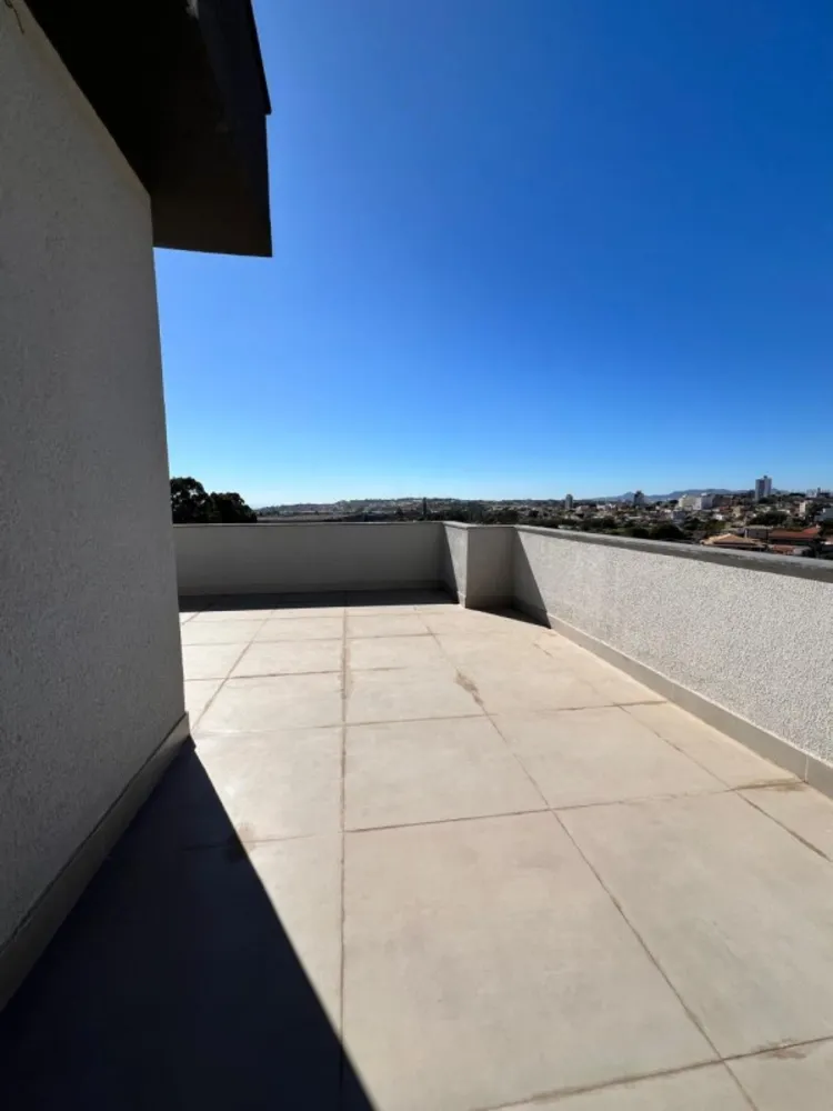 Cobertura, 3 quartos, 173 m² - Foto 2