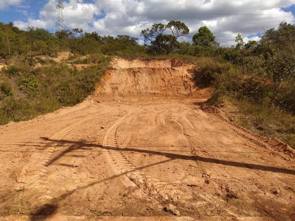 Terreno à venda, 400m² - Foto 1