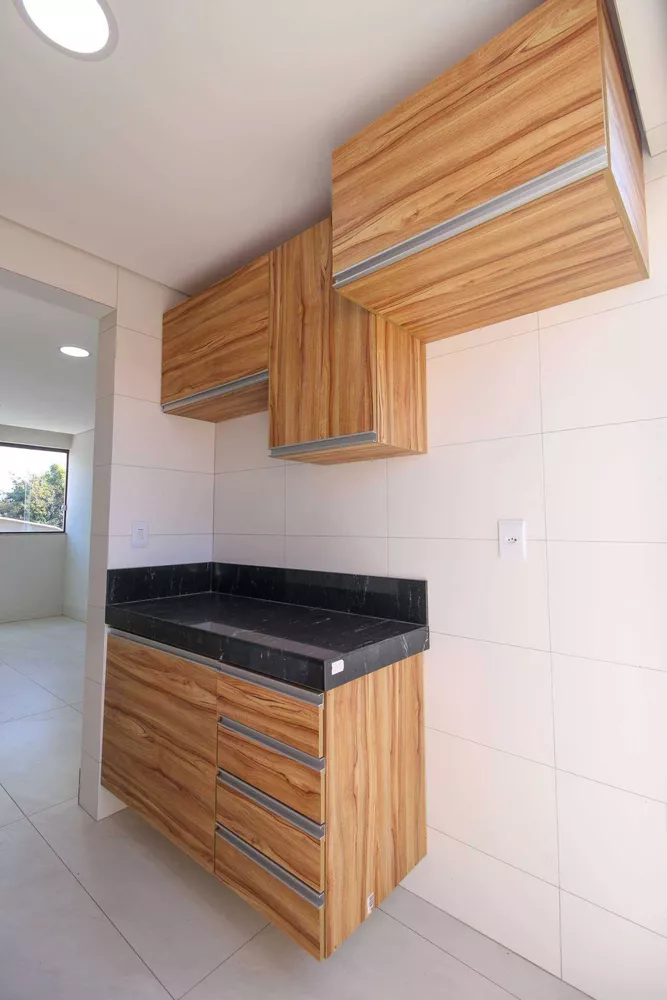 Apartamento à venda com 3 quartos, 90m² - Foto 8