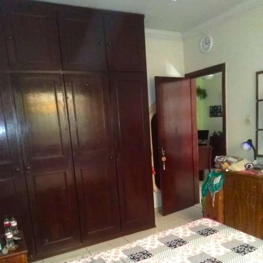 Casa, 2 quartos, 240 m² - Foto 10