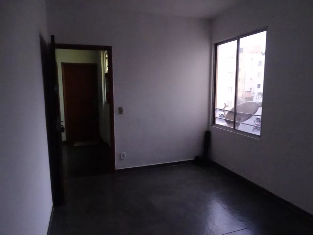 Apartamento à venda com 2 quartos, 47m² - Foto 3