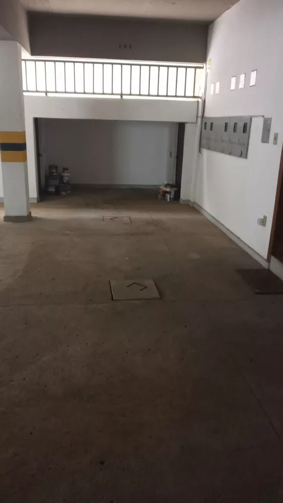 Apartamento à venda com 3 quartos, 130m² - Foto 5