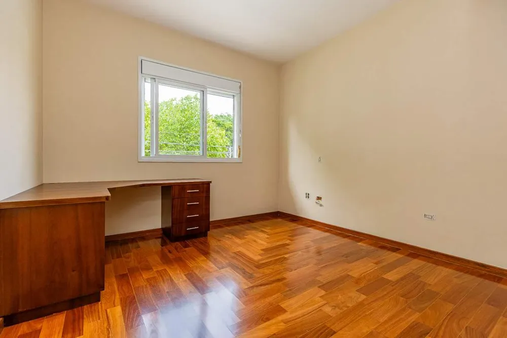 Casa, 3 quartos, 200 m² - Foto 1