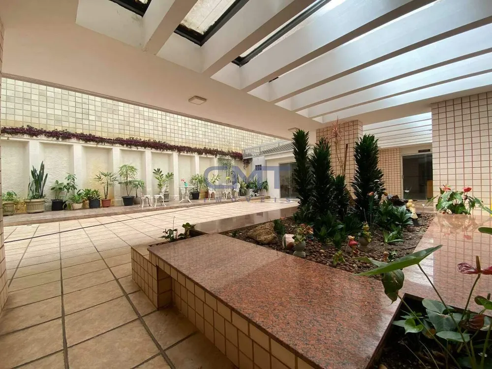 Apartamento, 3 quartos, 228 m² - Foto 1