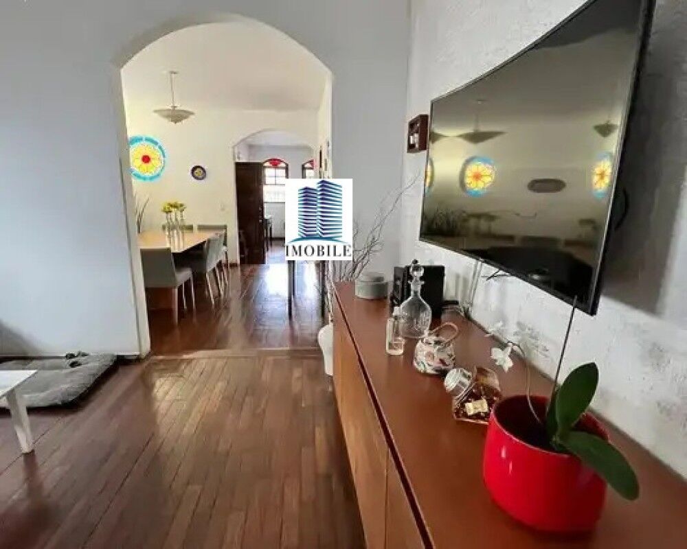 Casa à venda com 7 quartos, 270m² - Foto 11