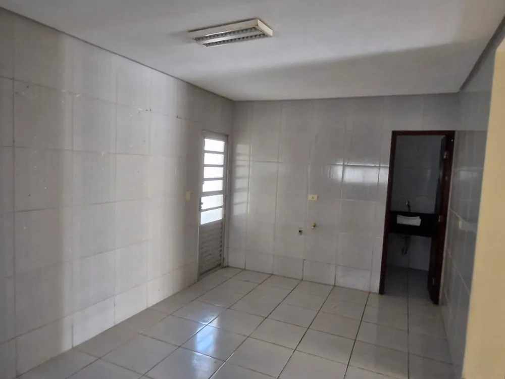 Casa, 3 quartos, 200 m² - Foto 8