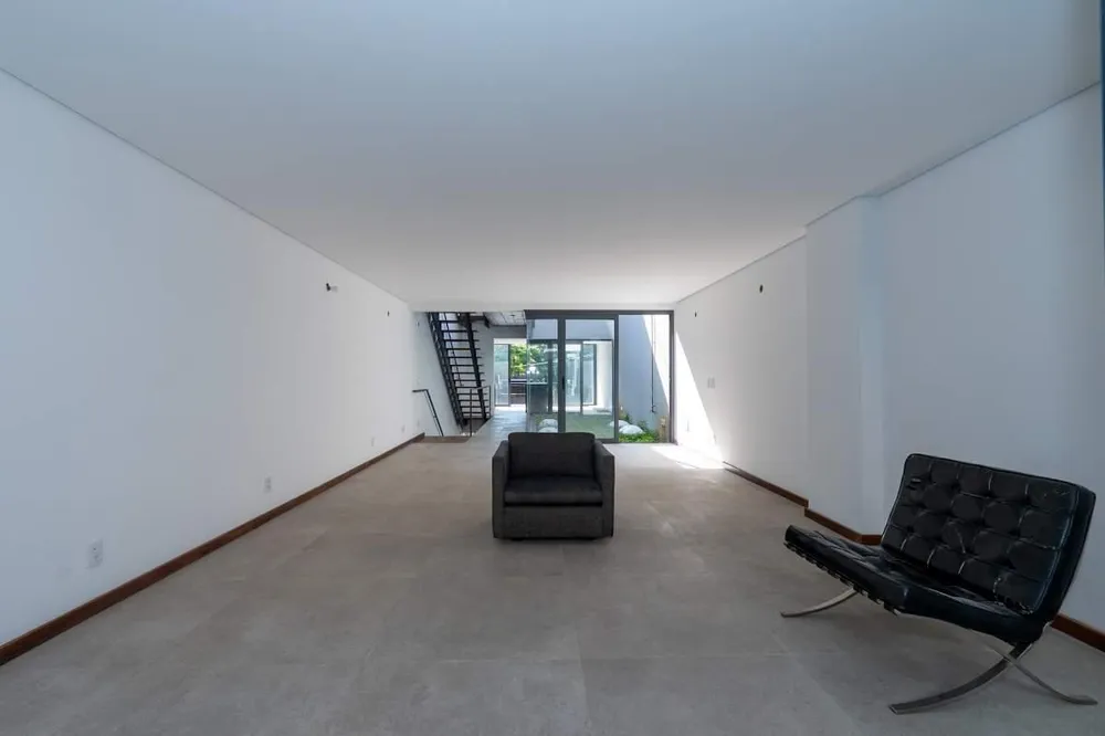 Casa, 3 quartos, 185 m² - Foto 2