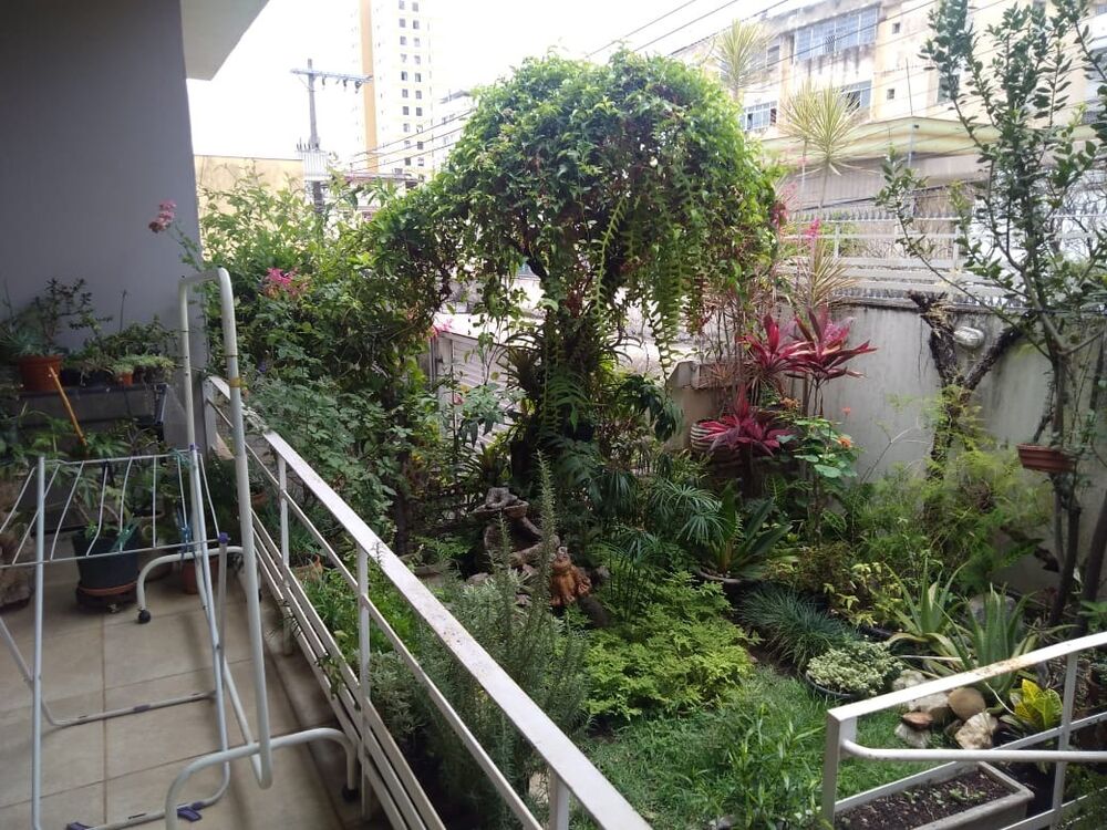 Casa à venda com 3 quartos, 220m² - Foto 4