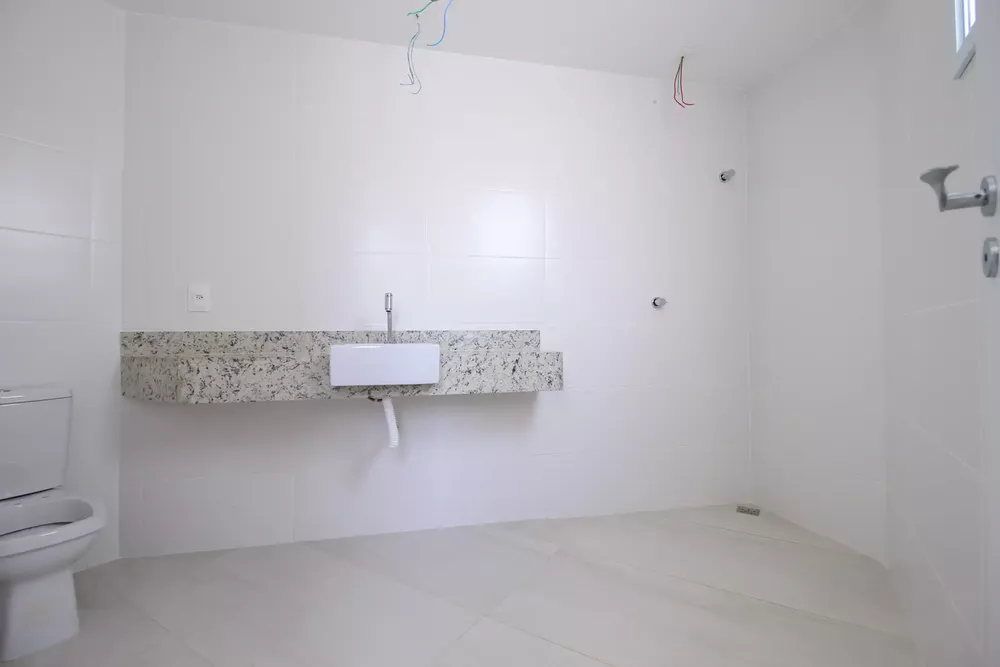 Apartamento à venda com 3 quartos, 97m² - Foto 17