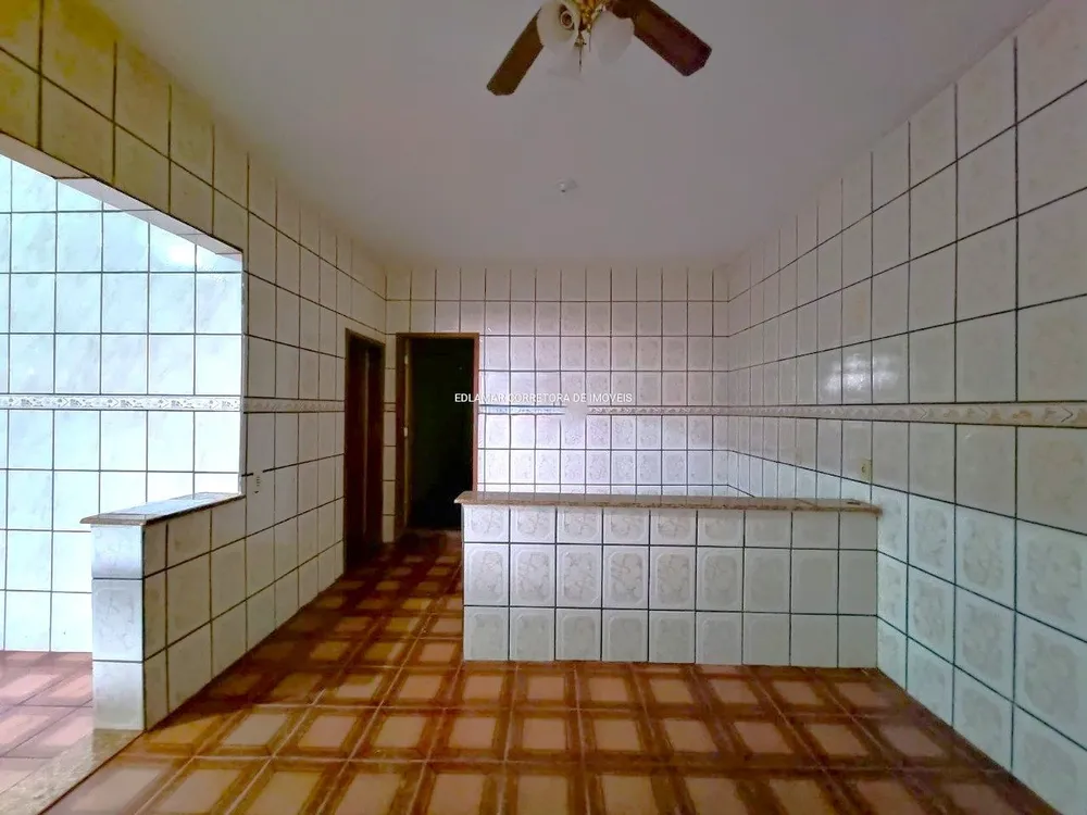 Casa, 3 quartos, 360 m² - Foto 3