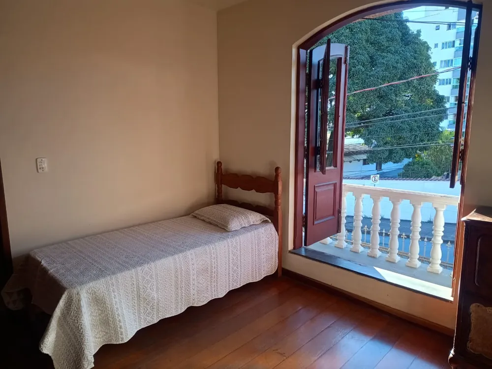 Casa, 6 quartos, 360 m² - Foto 3