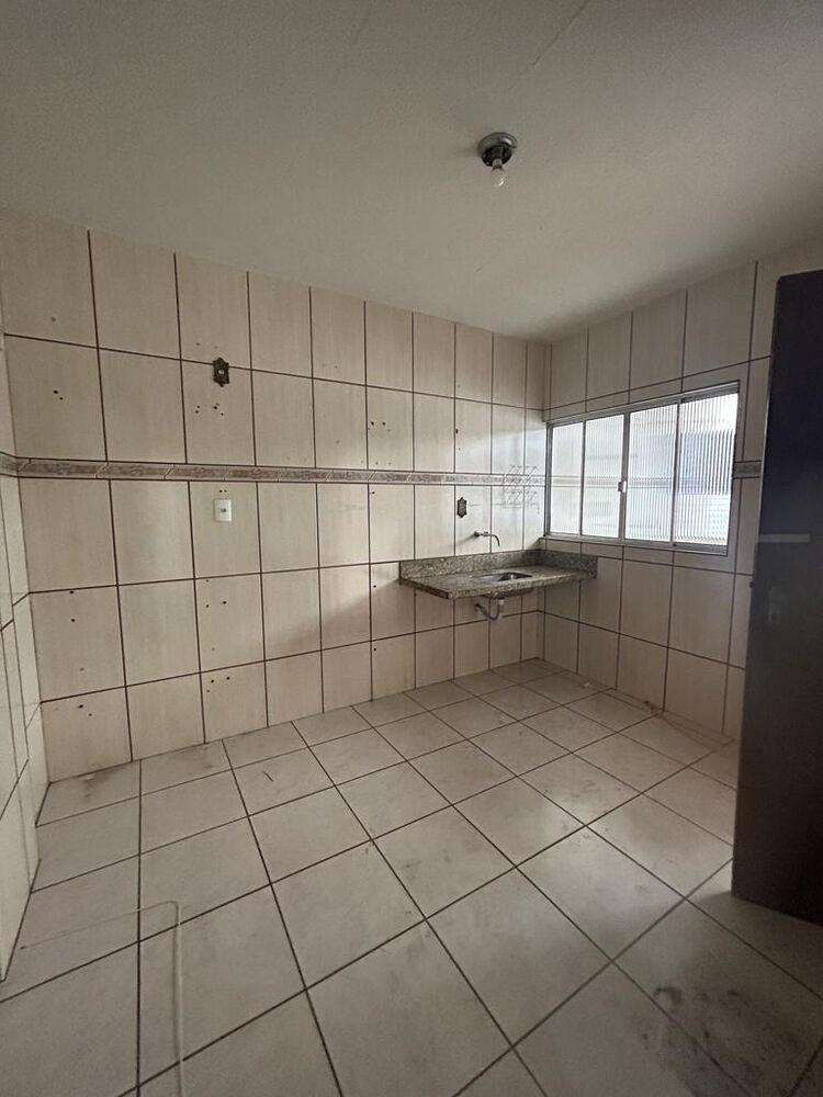 Apartamento à venda com 3 quartos - Foto 6