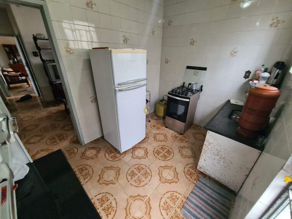 Casa à venda com 4 quartos, 296m² - Foto 7